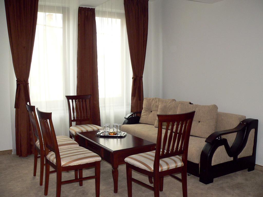 Pension Deutsches Haus Braşov Quarto foto