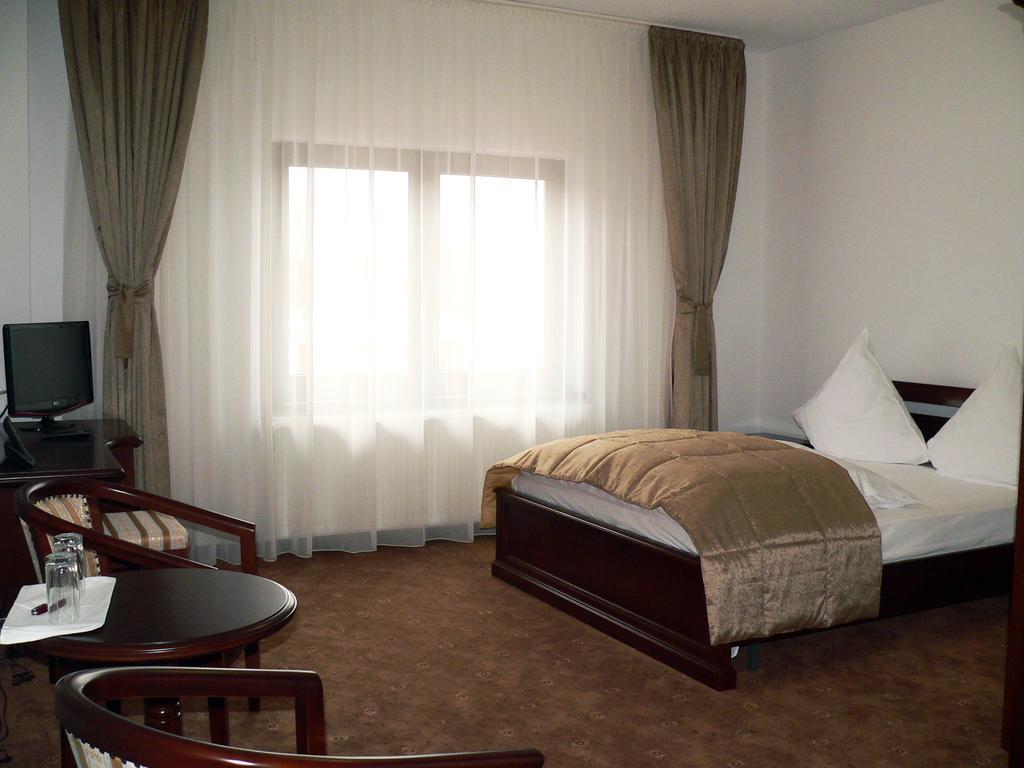 Pension Deutsches Haus Braşov Quarto foto